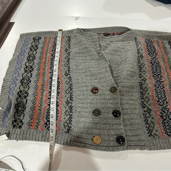 Kerisma Lambswool Gray Multicolor Knit Geometric Print Sweater Shaw Size S/M - Picture 9 of 10
